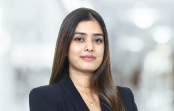 Headshot imagery of Humera Niyazi, Lawyer from Kochhar & Co., New Delhi